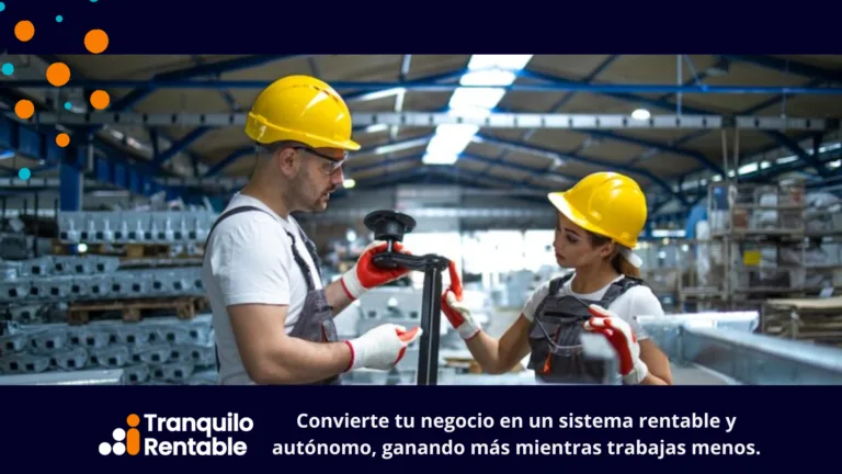 Equipo de trabajo realizando mantenimiento de equipos industriales